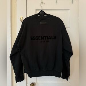 FEAR OF GOD ESSENTIALS